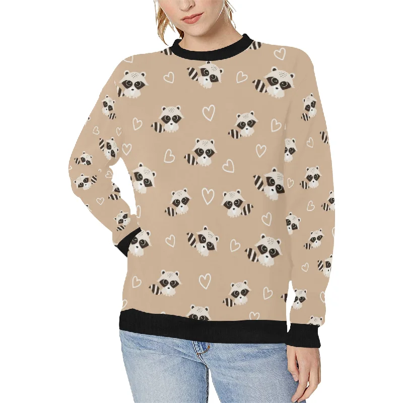 Cute raccoon heart pattern Women's Crew Neck Sweatshirt