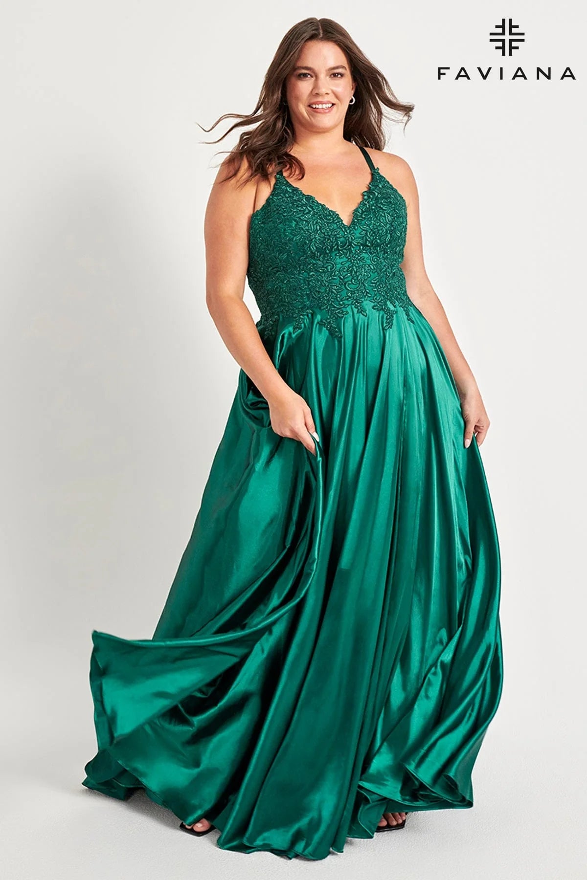 Faviana 9498 Charmouse V-Neck Applique Lace Up Gown