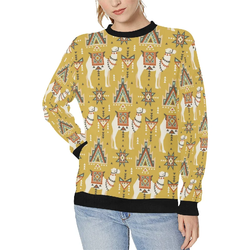 Camels ethnic motif pattern Women's Crew Neck Sweatshirt