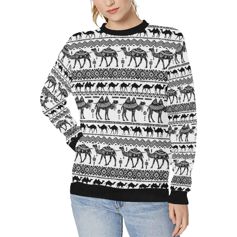 Camel polynesian tribal pattern Women's Crew Neck Sweatshirt